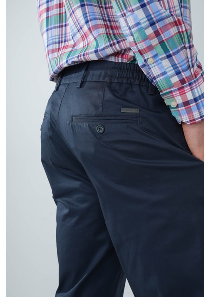 Erkek Lacivert Pamuklu Comfort Lastikli Bağcıklı Spor Pantolon PNS25Y25102_D39 modelleri