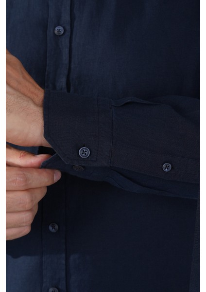 Regular Fit Paşa Yaka Cepsiz Sedef Düğmeli Lacivert Erkek Gömlek GMKTN250011_D39 fırsatları