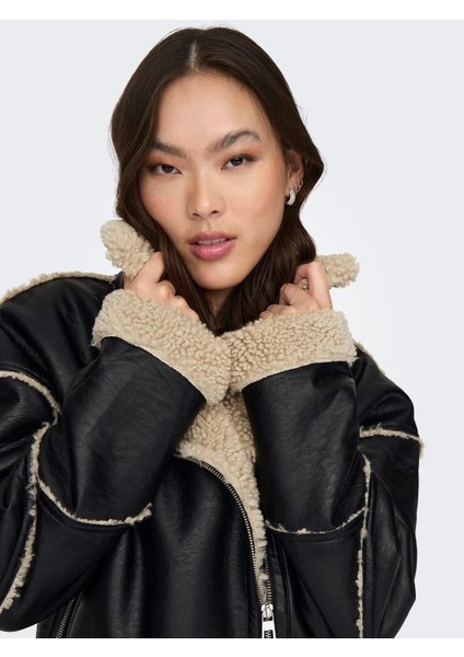Onlwılma Faux Leath Sherpa Mont 15293010 indirimleri