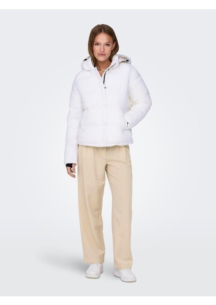 Onlann Premıum Puffer Jkt Regular Otw Kadın Mont 15287909 modelleri