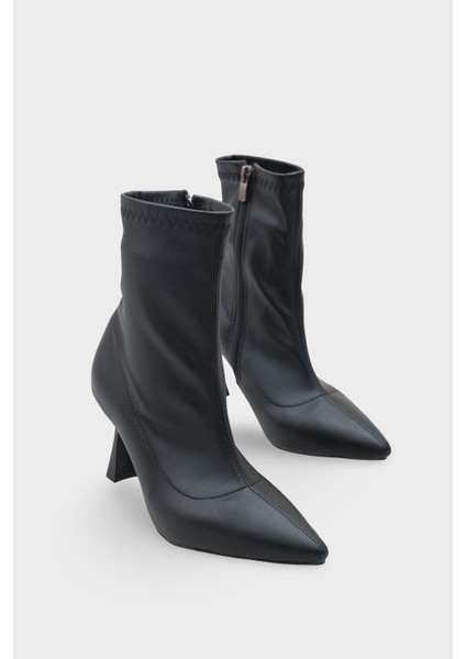 Kadın Sivri Burun Topuklu Streç Günlük Bot Kaliy Siyah