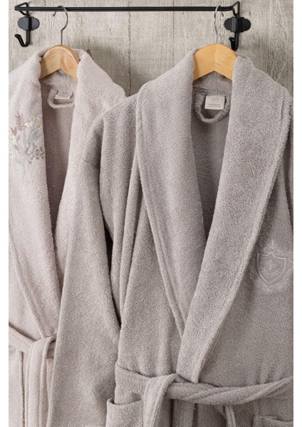 6 Parça Anatolia Nakışlı %100 Pamuk Bornoz Seti Pudra- Kapuçino modelleri