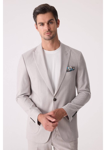 Erkek Bej Slim Fit Çizgili Torba Cep Jogger Pantolonlu Sivri Yaka Takım Elbise