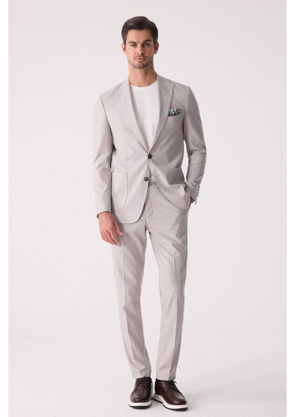 Erkek Bej Slim Fit Çizgili Torba Cep Jogger Pantolonlu Sivri Yaka Takım Elbise modelleri