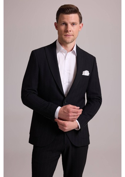 Erkek Siyah Slim Fit Çizgili Tek Düğmeli Jogger Pantolonlu Takım Elbise fiyatları