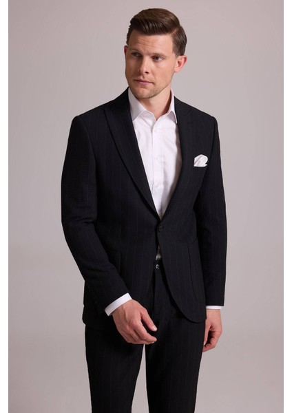 Erkek Siyah Slim Fit Çizgili Tek Düğmeli Jogger Pantolonlu Takım Elbise indirimleri