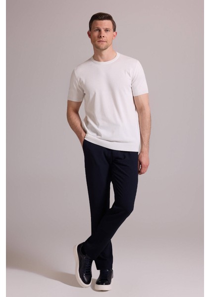 Erkek Beyaz Regular Fit Bisiklet Yaka Triko Tişört modelleri