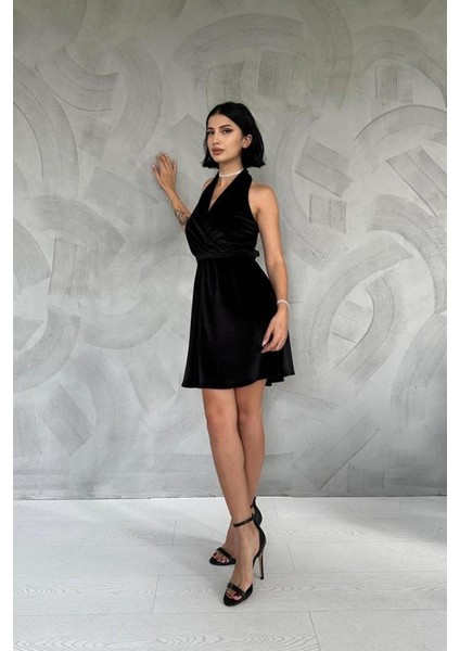 Siyah Boyundan Geçmeli Elbise L-Siyah fiyatları