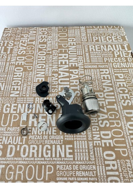 Bagaj Kilit Yuvası - Renault Clio 4 Captur Dacia Duster Lodgy Dokker