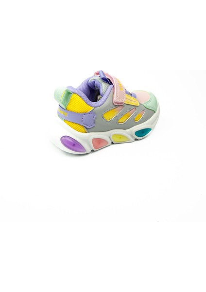 Lamb Okul Öncesi Spor Ayakkabı fırsatları