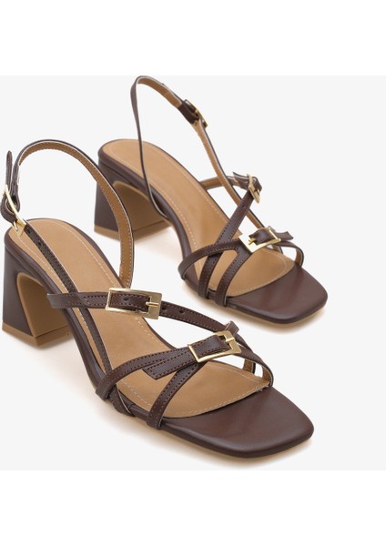 Kadın Tokalı Bantlı Topuklu Sandalet Novley