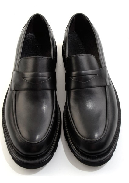 Siyah Hakiki Deri Erkek Loafer Ayakkabı E01547051041 fırsatları