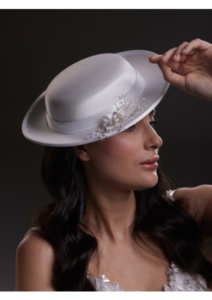 Inci Çiçek Dokunuşlu Zarif Beyaz Gelin, Nikah, Nişan, Özel Davet Şapkası fiyatları