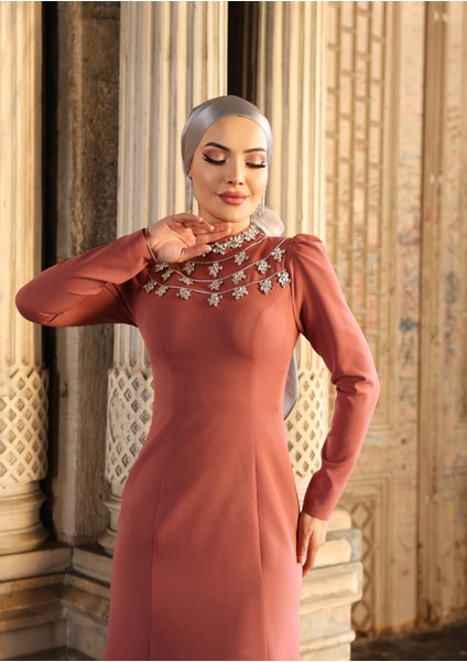 Yakası Taşlı Krep Abiye Peri 1047 modelleri