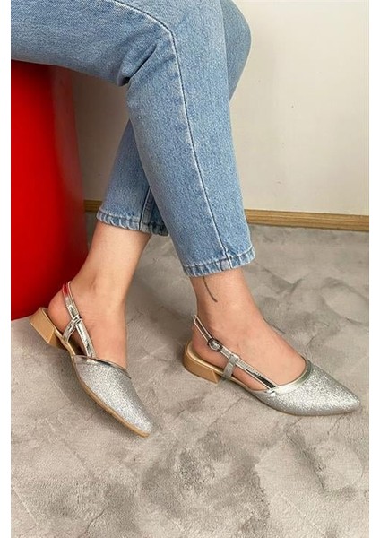 Kadın Gümüş Simli Arkası Acık Sivri Burun Günlük Babet fırsatları