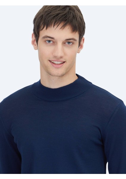 Açık Lacivert Yarım Balıkçı Yaka Jakarlı Yün Karışımlı Triko Kazak fırsatları
