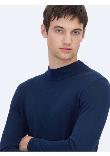 Açık Lacivert Yarım Balıkçı Yaka Jakarlı Yün Karışımlı Triko Kazak indirimleri