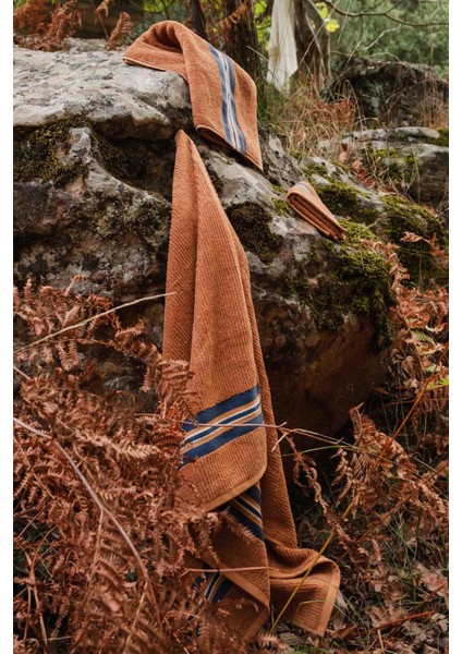 Strada Yüz Havlusu fırsatları