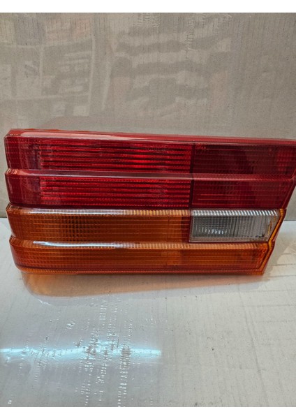 Ford Taunus 1.6 Stop Lambası Sağ