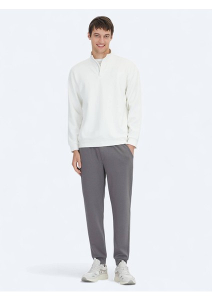 Ekru Dik Yaka Sweatshırt fiyatları