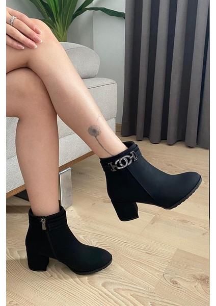 Kadın Siyah Zümrür Taşlı Tokalı ( 6 cm ) Topuklu Oval Burun Bot modelleri