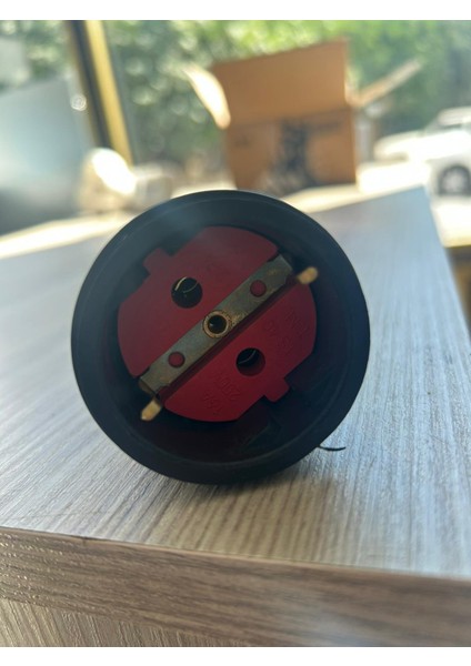 Kauçuk Topraklı Dişi Fiş Tekli