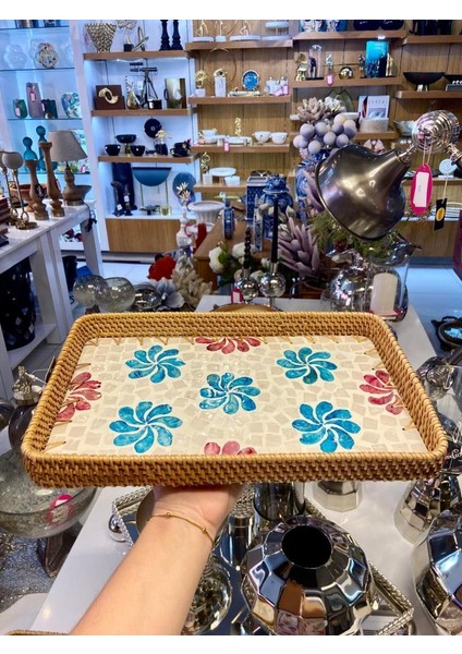 Mavi Çiçek Desen Rattan Tepsi 38X24CM