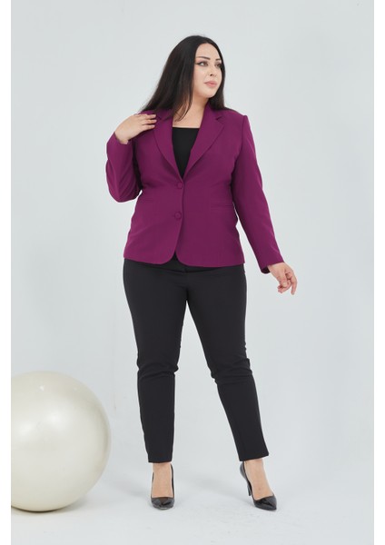 Atelier Kadın Büyük Beden Düğmeli Klasik Ceket fiyatları