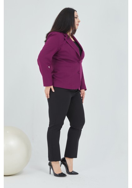 Atelier Kadın Büyük Beden Düğmeli Klasik Ceket