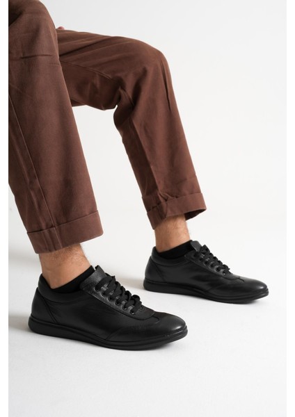 Daren Erkek Siyah Hakiki Deri Bağcıklı Comfort Günlük Ayakkabı