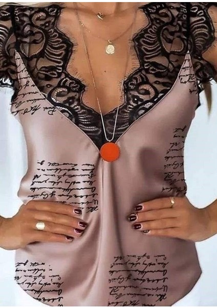 Kadın Mektup Desenli Dantel Detaylı Mikro Kumaş Bluz