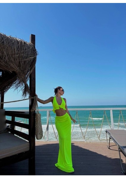 Kadın Mayo Kumaş Bağlamalı Crop ve Maxi Boy Etek Ikili Takım fiyatları