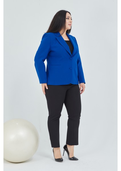 Atelier Kadın Büyük Beden Düğmeli Klasik Ceket fiyatları