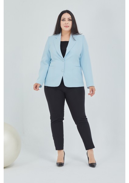 Atelier Kadın Büyük Beden Düğmeli Klasik Ceket