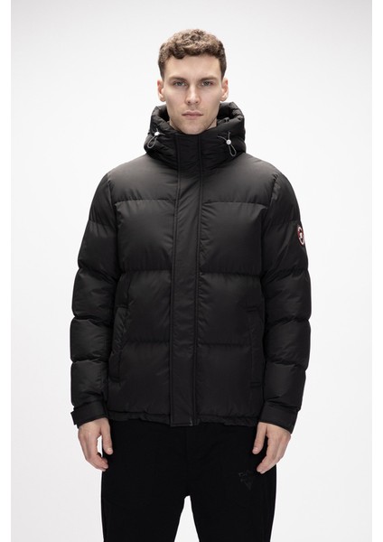 Cup Si̇yah Puffer Kapüşonlu Erkek Mont