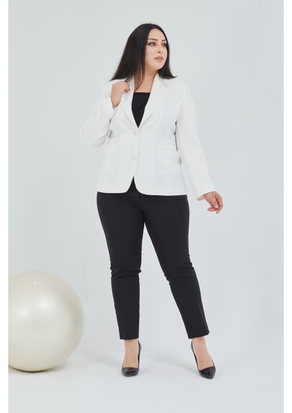 Atelier Kadın Büyük Beden Düğmeli Klasik Ceket modelleri