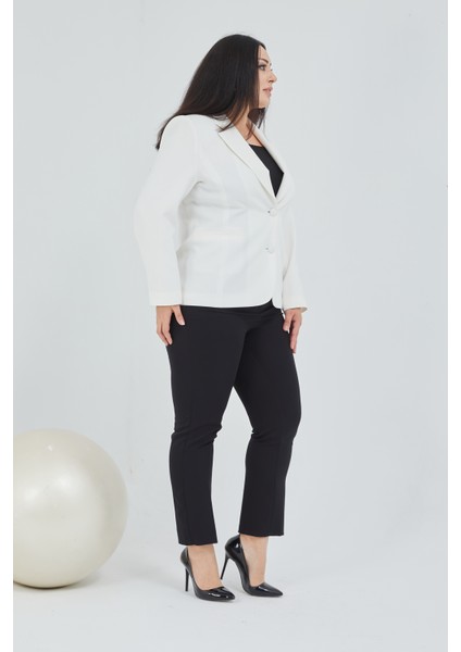 Atelier Kadın Büyük Beden Düğmeli Klasik Ceket indirimleri