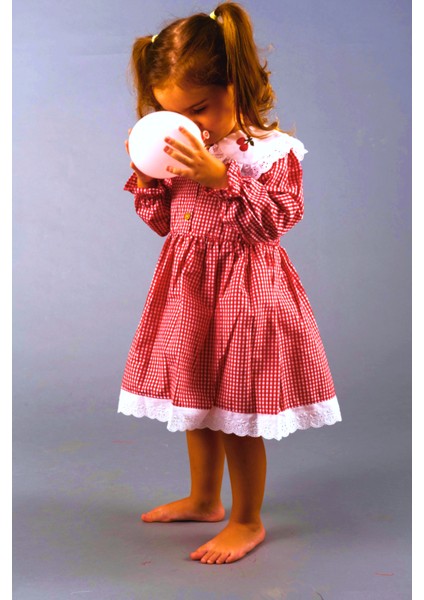 Kız Çocuk Bebek Kırmızı Beyaz Pötikareli Yakası Kiraz Nakışlı Eteği Fistolu Fırfırlı Elbise modelleri