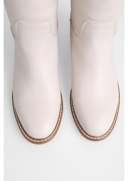 Kadın Suni Deri Tokalı Binici Çizme – Neolit Topuk, Günlük Kullanıma Uygun Şık ve Konforlu Model