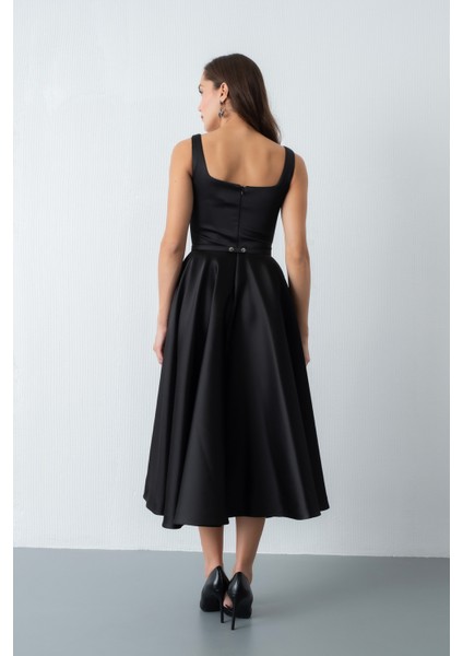 Kadın Siyah Kare Yaka Kemerli Midi Söz Nişan Elbisesi indirimleri