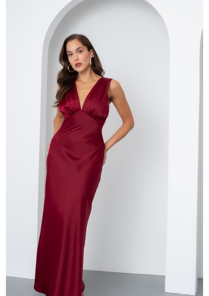 Kadın Bordo V Yaka Saten Davet Elbisesi modelleri