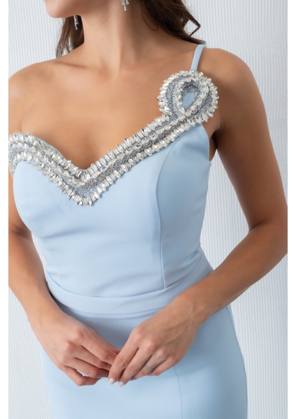 Kadın Bebe Mavi Sırt Dekolteli Taşlı Midi Abiye Elbise fırsatları