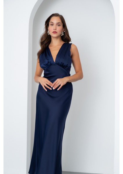 Kadın Lacivert V Yaka Saten Davet Elbisesi modelleri