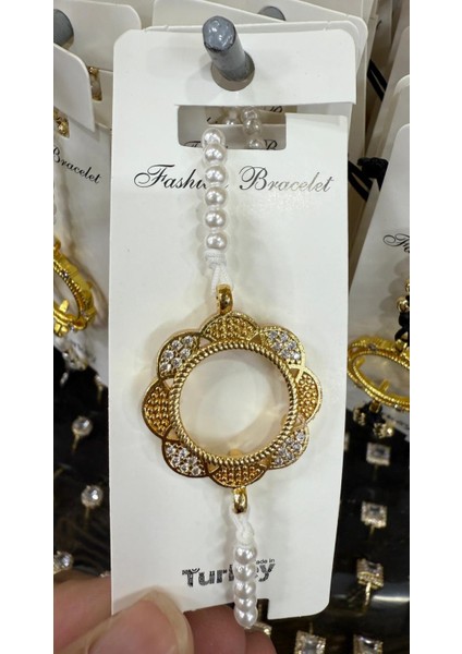 Çeyrek Takılan Altın Kaplama Incili Bileklik M6