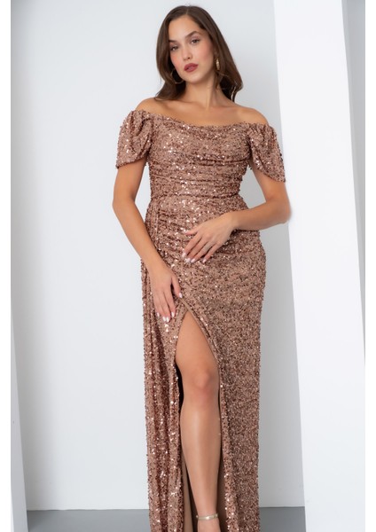 Kadın Gold Pul Payet Işlemeli Uzun Abiye Elbise modelleri