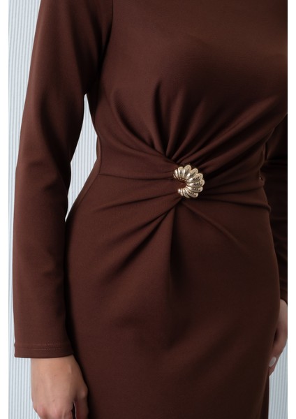 Kadın Kahverengi Aksesuar Detaylı Davet Elbisesi fırsatları