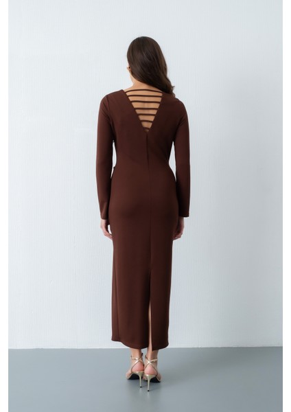 Kadın Kahverengi Aksesuar Detaylı Davet Elbisesi indirimleri