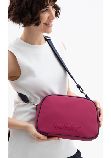 Unıted Colors Of Benetton Kadın Kol Çantası C.BNT_1590 fiyatları