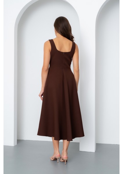 Kadın Kahverengi Kare Yaka Incili Midi Elbise indirimleri