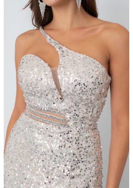 Kadın Bej Bel Transparan Yırtmaçlı Payetli Uzun Abiye Elbise fırsatları